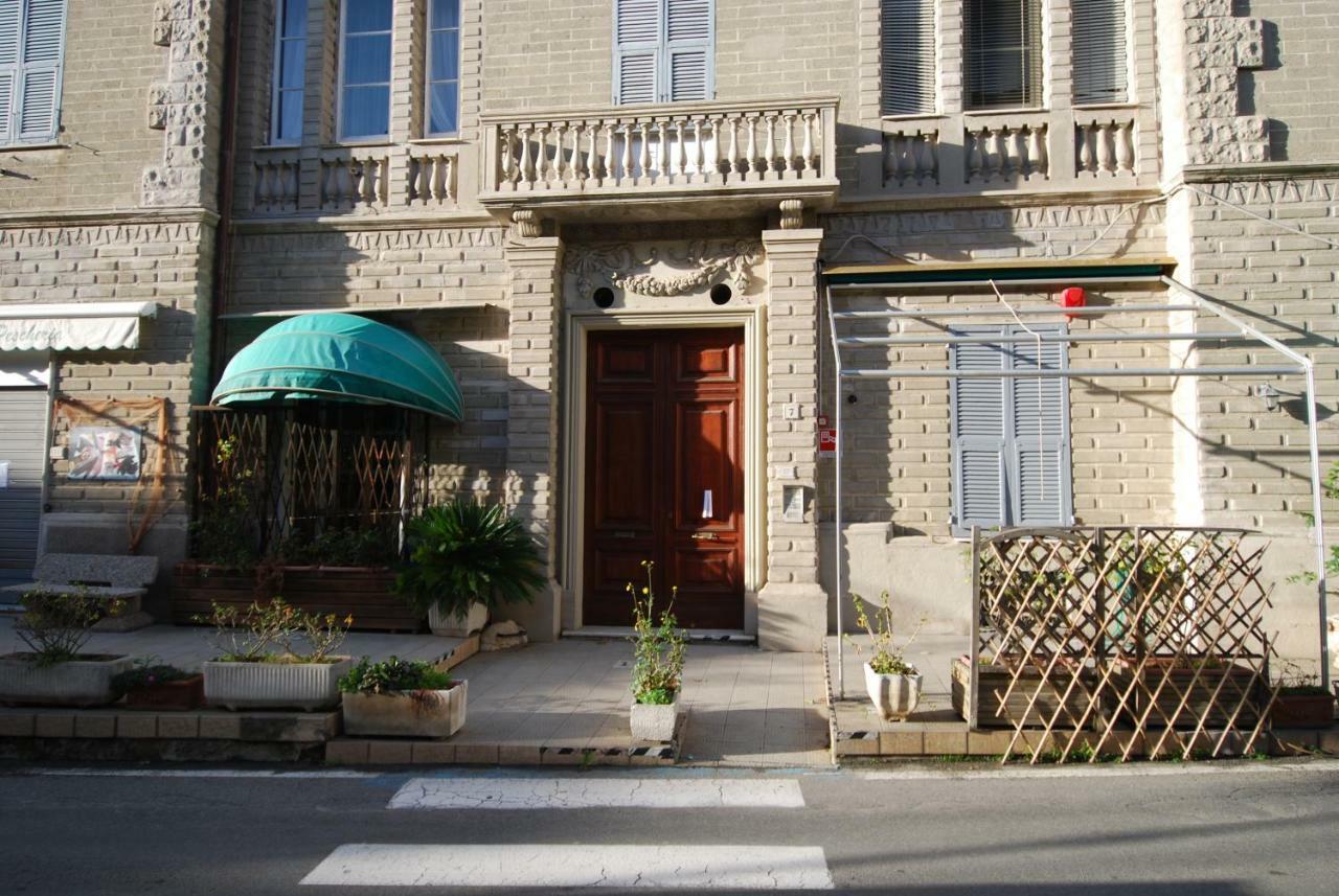 Ferienwohnung Tino Brezza Di Mare Deiva Marina Exterior foto