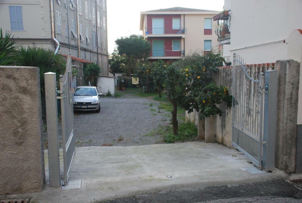 Ferienwohnung Tino Brezza Di Mare Deiva Marina Exterior foto